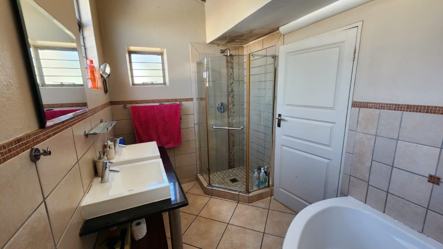 3 Bedroom Property for Sale in Cashan North West
